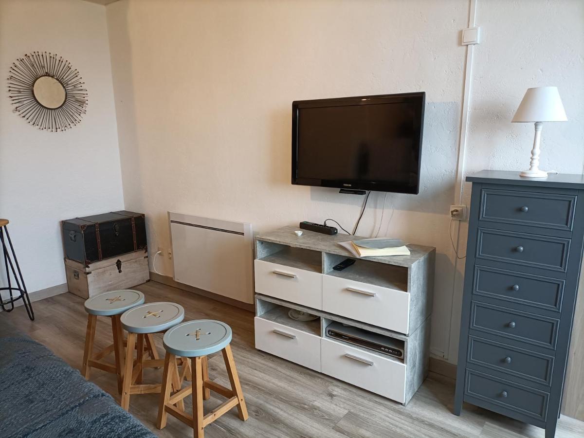 Le Clin D'oeil Sur Le Port. Appartement